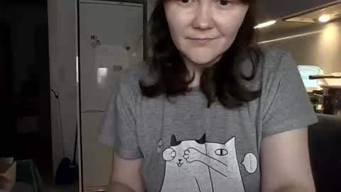 Snapshot of nodarell chatting on 11.22.25 nodarell online show from 11.22.25