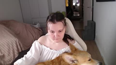 Snapshot of nodarell chatting on 11.28.25 nodarell online show from 11.28.25