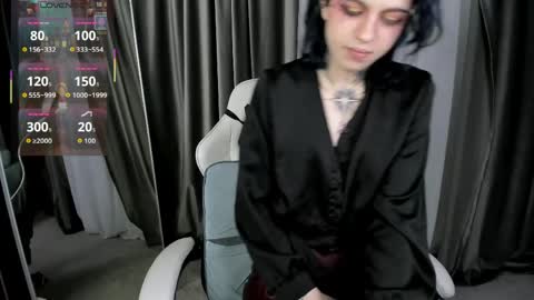 Elly online show from 04.11.26