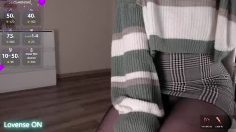 noelleneptune online show from 04.12.26