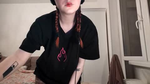 Snapshot of noemileclerc chatting on 02.24.26 Lisa online show from 02.24.26