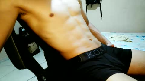 nofacebaby_ online show from 04.21.26