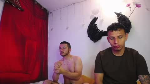noha_and_iam1 online show from 05.17.26