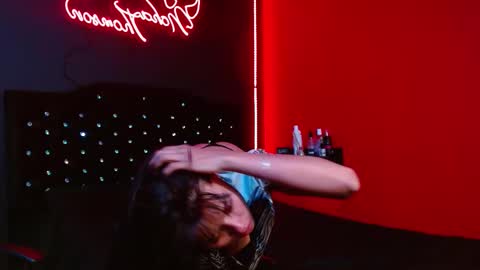 Noha Thomson online show from 11.14.25