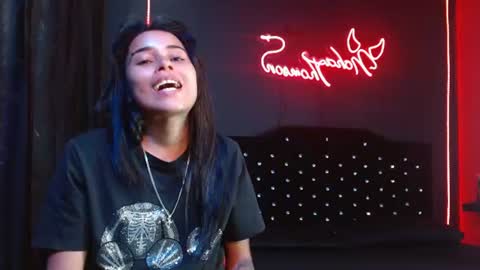 Snapshot of noha_thomson chatting on 06.23.26 Noha Thomson online show from 06.23.26