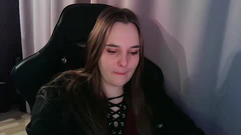 noir_ember_ online show from 09.28.25