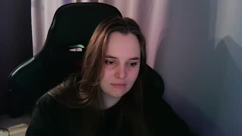 noir_ember_ online show from 09.29.25