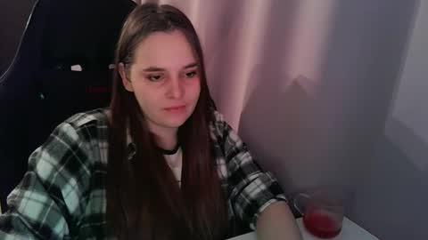 noir_ember_ online show from 10.24.25