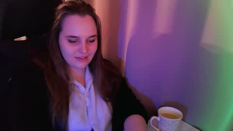 noir_ember_ online show from 10.28.25