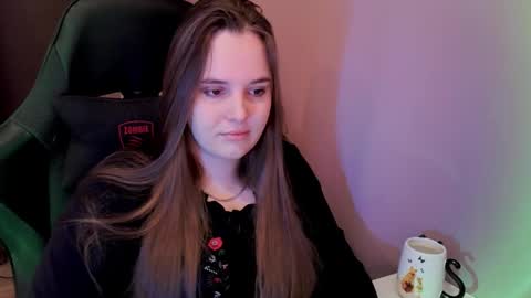 noir_ember_ online show from 11.27.25