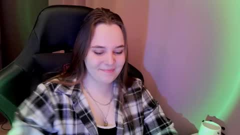 noir_ember_ online show from 11.29.25