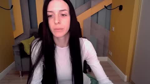 NoirDiva online show from 04.02.26