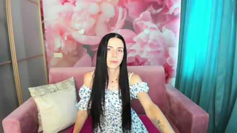 Snapshot of noirdiva chatting on 07.07.26 NoirDiva online show from 07.07.26