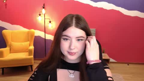 noirwhisper online show from 11.18.25