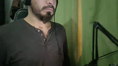 Snapshot of noizemanx chatting on 05.26.26 noizemanx online show from 05.26.26
