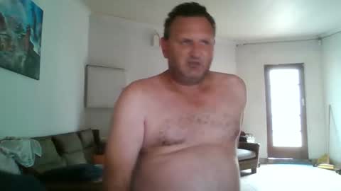 Snapshot of nollie244 chatting on 02.02.25 Nollie online show from 02.02.25