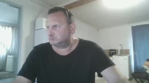 Snapshot of nollie244 chatting on 10.24.25 Nollie online show from 10.24.25