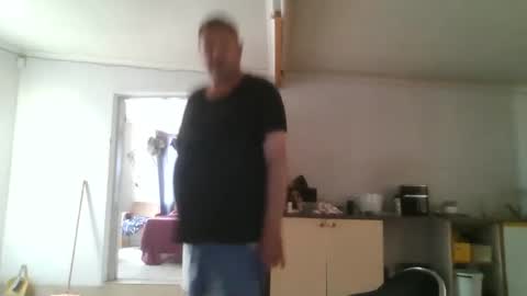 Snapshot of nollie244 chatting on 02.13.26 Nollie online show from 02.13.26