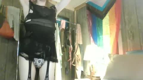 nonamebabez online show from 12.28.24
