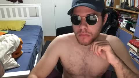 Snapshot of nongay379444 chatting on 12.10.24 nongay379444 online show from 12.10.24