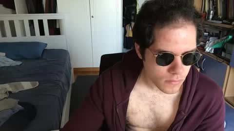 Snapshot of nongay379444 chatting on 12.20.24 nongay379444 online show from 12.20.24