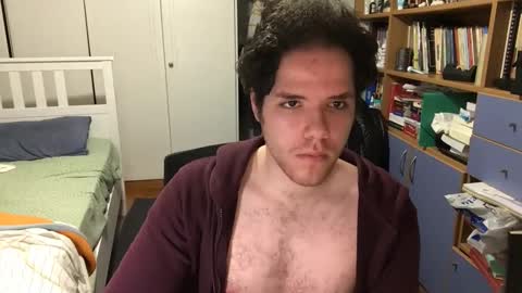 Snapshot of nongay379444 chatting on 01.06.25 nongay379444 online show from 01.06.25