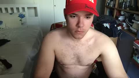 Snapshot of nongay379444 chatting on 03.06.25 nongay379444 online show from 03.06.25