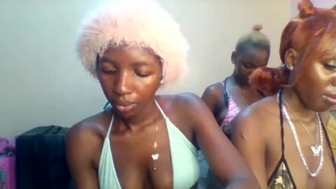 Norababy20 online show from 06.25.26