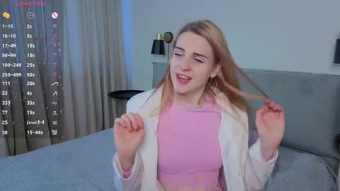 Elina online show from 11.04.25