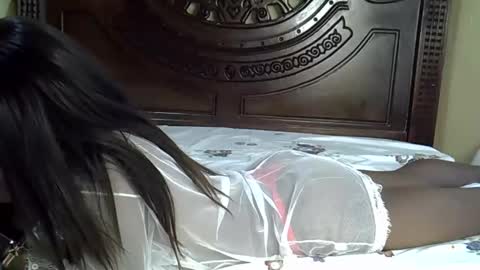 Snapshot of norah_pure chatting on 09.20.25 norah_pure online show from 09.20.25