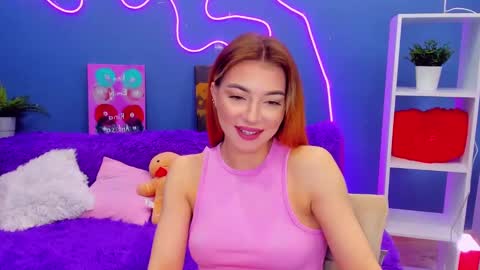 NoraSun online show from 03.12.25