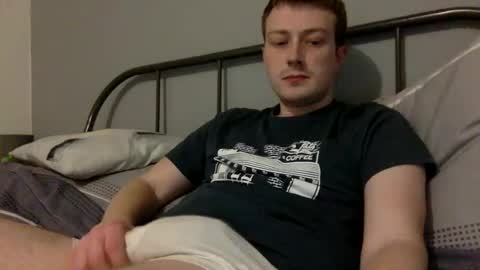 Snapshot of norfolkboy18 chatting on 02.06.25 Ollie online show from 02.06.25