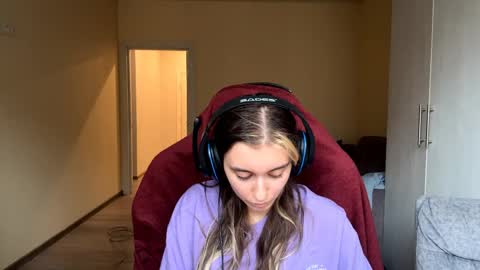 Elena online show from 04.07.26