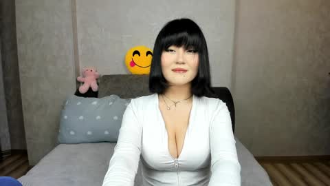 Nori online show from 04.02.26