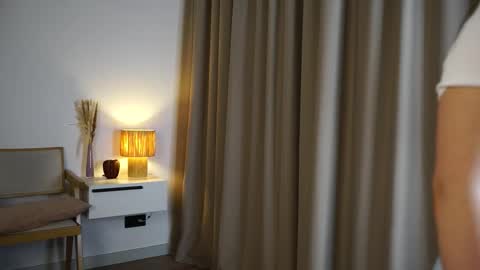 Snapshot of normahallsted chatting on 11.25.25 Lina online show from 11.25.25