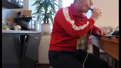 Snapshot of normuc chatting on 12.29.24 Normuc online show from 12.29.24