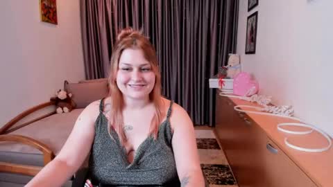 Snapshot of nortystaar chatting on 04.30.26 NORA online show from 04.30.26