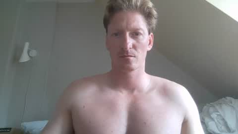 norway_male online show from 07.07.26