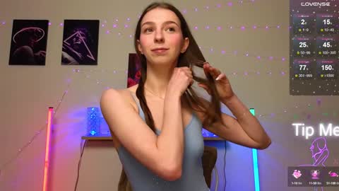 Snapshot of not_yourtoy chatting on 01.28.25 Hello My name is Helene NTMU Finger up if u like what u see online show from 01.28.25