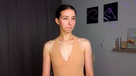 Snapshot of not_yourtoy chatting on 09.15.25 Hello My name is Helene NTMU Finger up if u like what u see online show from 09.15.25