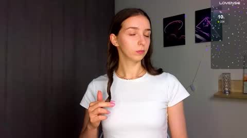 Snapshot of not_yourtoy chatting on 09.24.25 Hello My name is Helene NTMU Finger up if u like what u see online show from 09.24.25