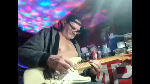 notflamingfart online show from 12.19.25