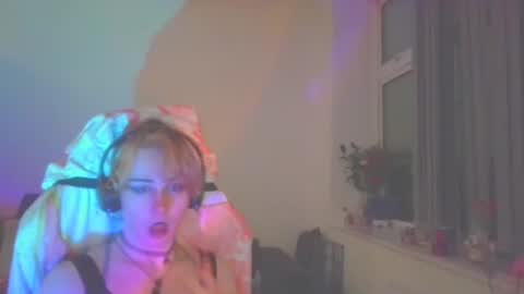 Snapshot of notyourfemboi chatting on 02.27.26 Lucy online show from 02.27.26