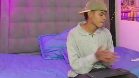 Snapshot of nova_mitchell chatting on 05.29.26 NOVA online show from 05.29.26