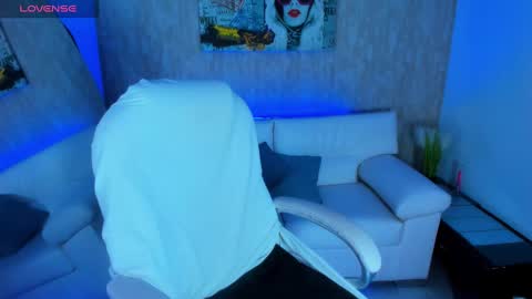 nova online show from 10.18.25