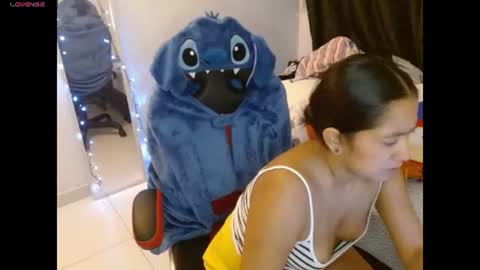 Snapshot of novaperotti chatting on 06.27.26 novaperotti online show from 06.27.26
