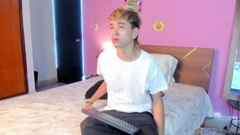 NovayBrian online show from 02.06.25