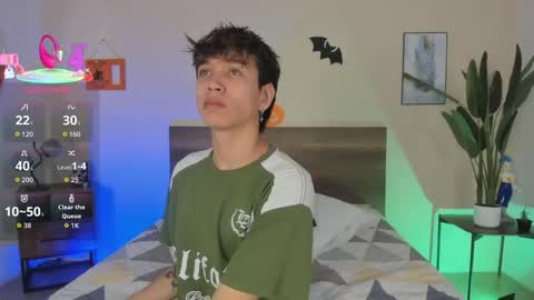 NovayBrian online show from 10.05.25