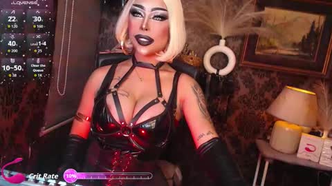 Snapshot of nswcunt chatting on 01.10.26 QUEEN MIRAHH online show from 01.10.26