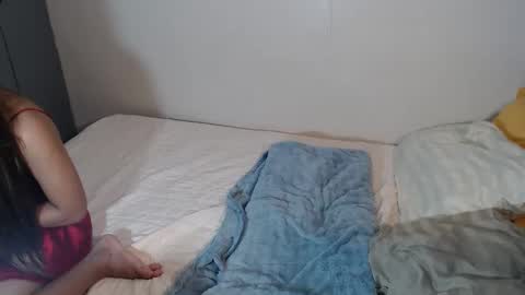 Snapshot of nuaghtyasianathena chatting on 10.05.25 Athena online show from 10.05.25